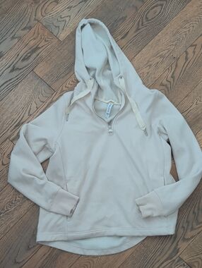 Athleta Beige Cream Half-Zip Hoodie